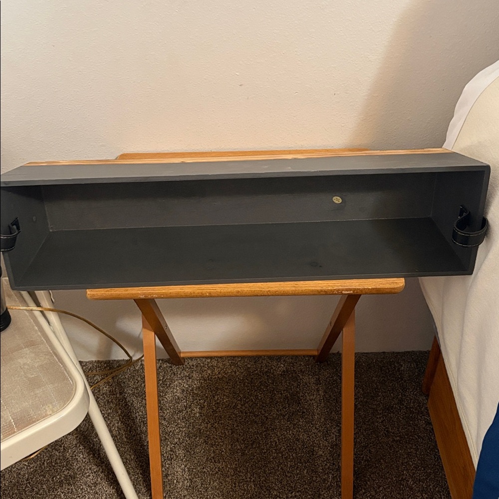 Sleek Black wooden box - Picture 2 of 3